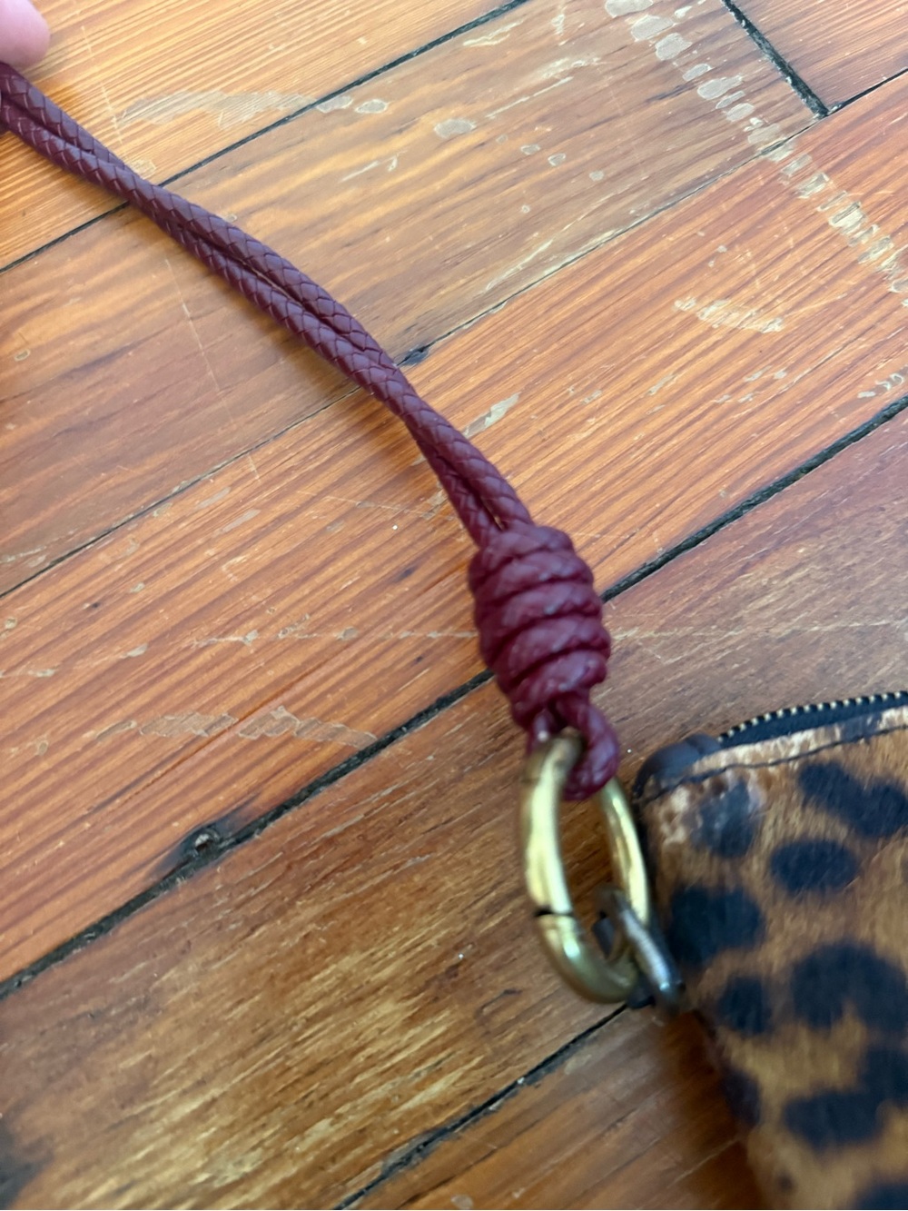 Parker Thatch Crossbody Strap in Wine - Picture 3 of 3